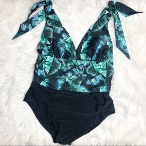 NWT Siloett Palm Tree Print One Piece Swimwear Size 18